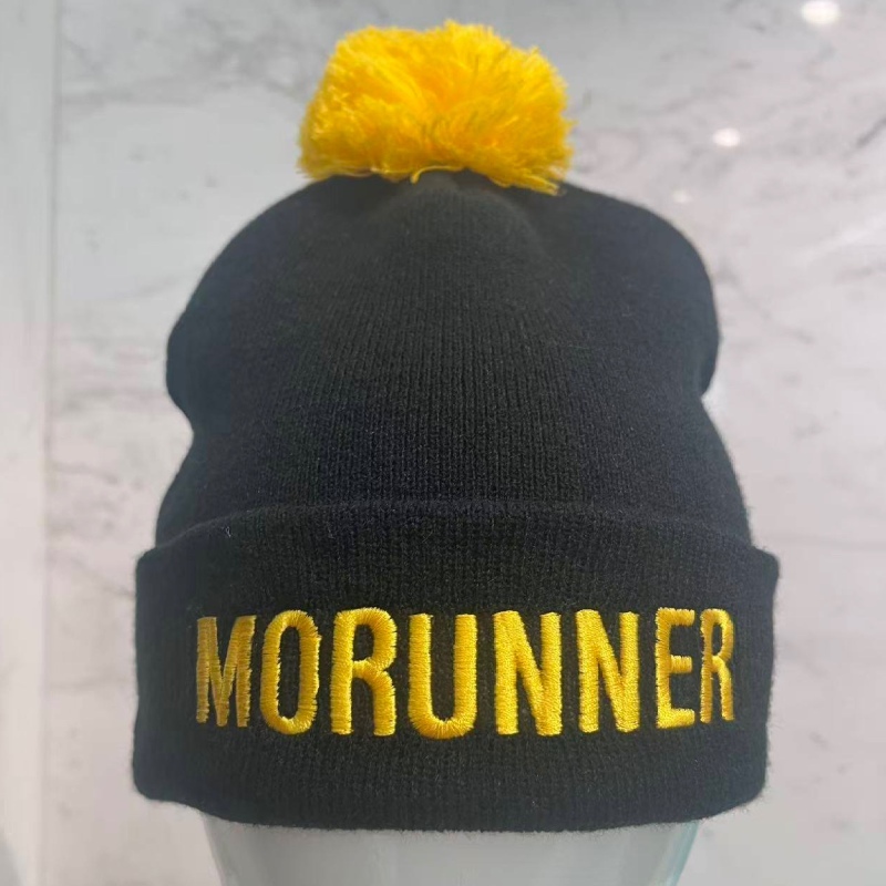 MoRunning Bobble Hat